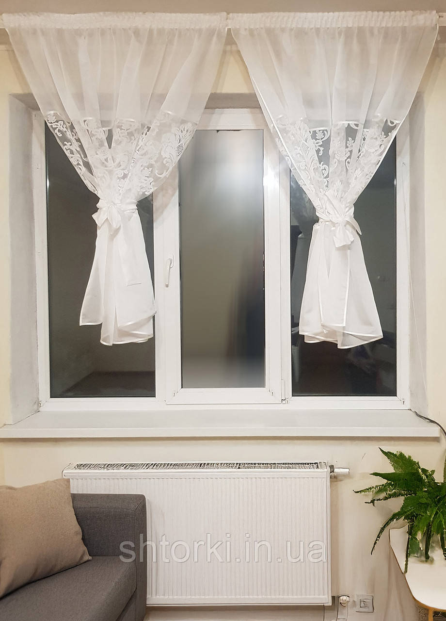 Комплект тюль до підвіконня Firanka Damask карниз 200см молочний (22_9а)