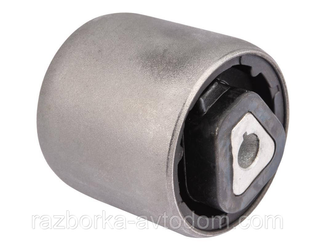 Сайлентблок переднього важеля нижній Raiso (Швеція) BMW 1 E82, БМВ 1 Е82 07- #RL-311540B UAMMLWT17, фото 1