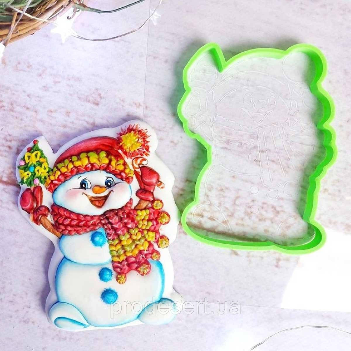 Сніговик 2 вирубка з трафаретом 12*9,2 см (TR-2)