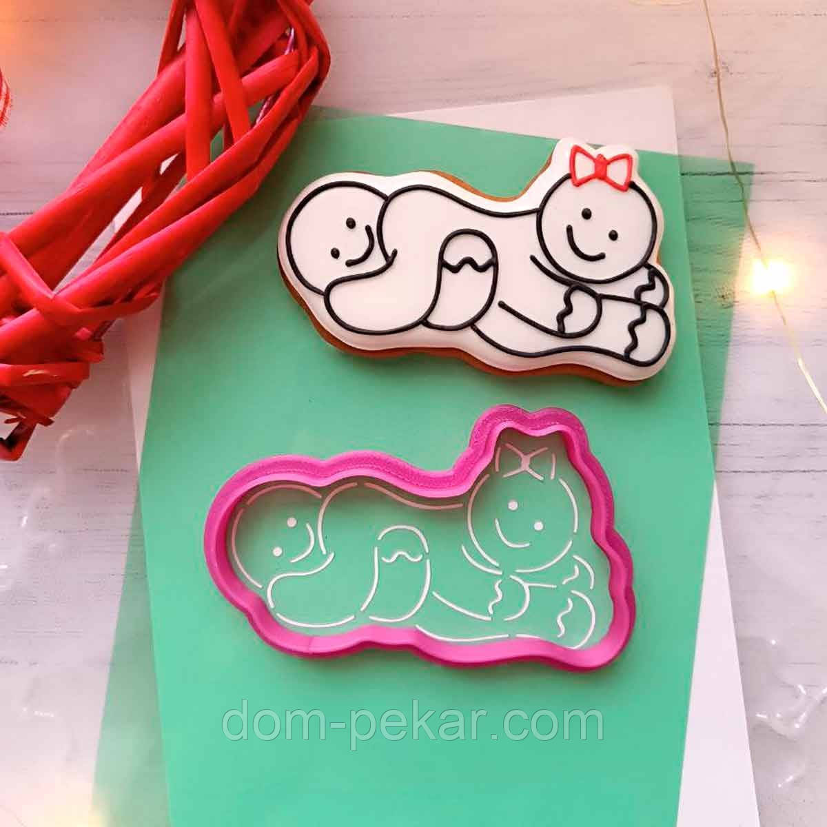 Пряникова Камасутра 2 вирубка з трафаретом 5,5*9,5 см (TR-2)