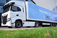 IVECO випробувала тягач S-Way з напівавтономним керуванням