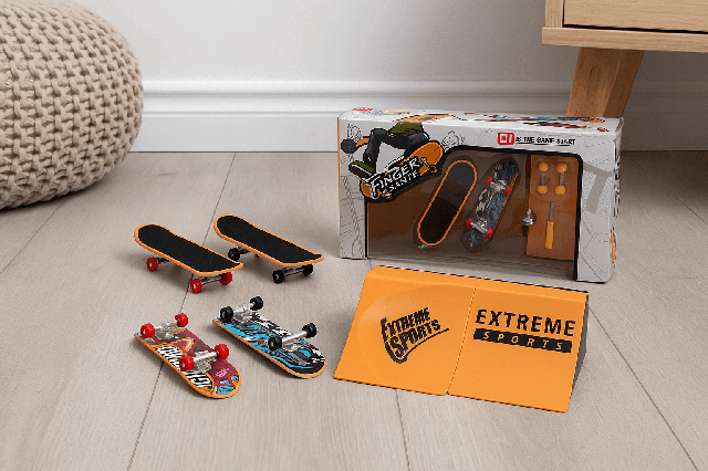 Ігровий набір Fingerboard BB505D з рампою 32 см, 2 міні-скейти, колеса та викрутка в комплекті BB505D