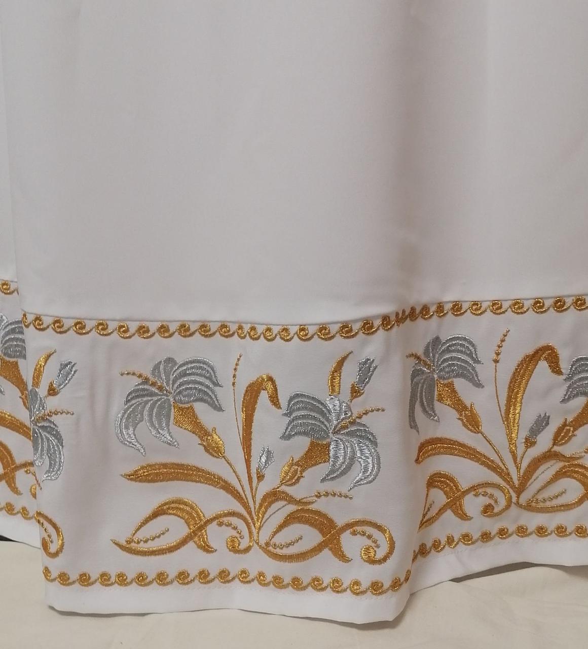 Підризник з вишивкою золоті узори, квіти (тканина алоба)