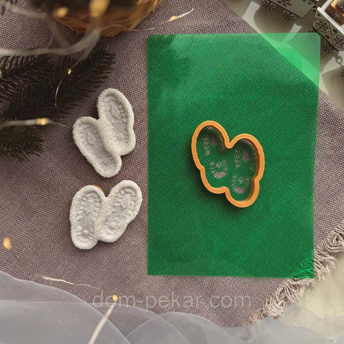 Сліди Санти вирубка з трафаретом 6,5*5 см (TR-2)