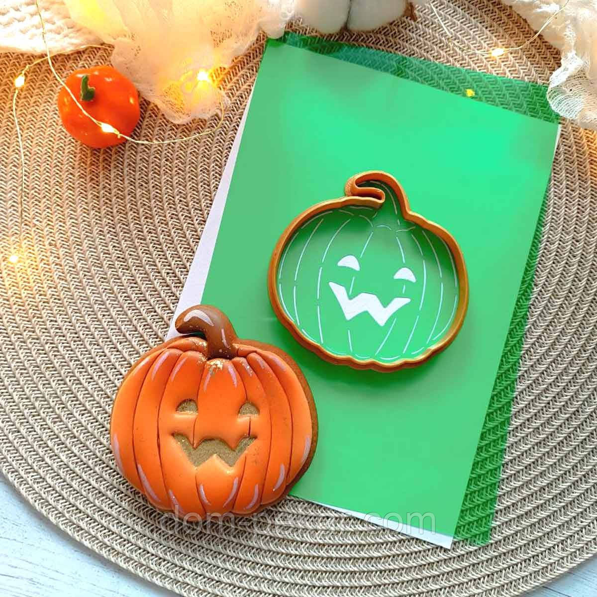 Гарбуз 7 вирубка з трафаретом 8*8 см (TR-2)