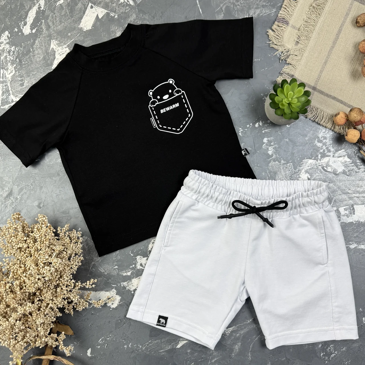Дитячий костюм шорти + футболка Ведмедик у кишені Білий/Чорний, фото 1