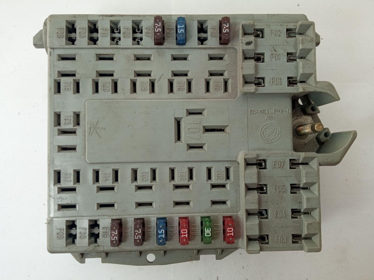 Електронний блок запобіжників Fiat Punto 2002 Bj Delphi 46766775 / FIRE