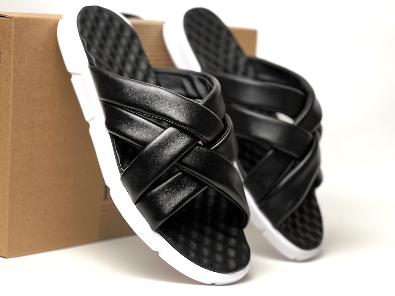 Літні чоловічі шкіряні шльопанці з натуральної шкіри, фото 1