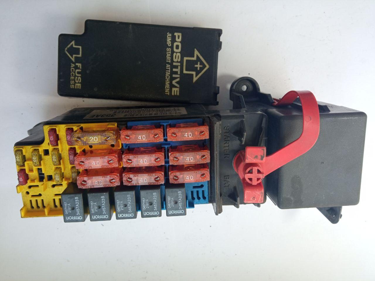 Електронний блок запобіжників Chrysler P04671353AE / T-EWH0088KD020 / TEWH0088KD020 / 17778G