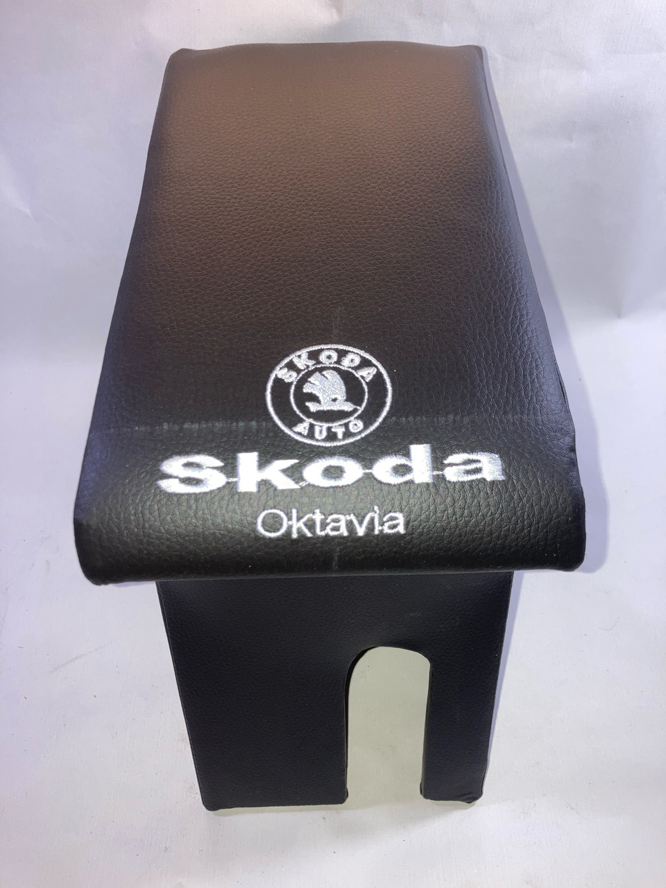 Підлокітник бар чорний Шкода Октавія A4 Тур Skoda Octavia A4 Tour