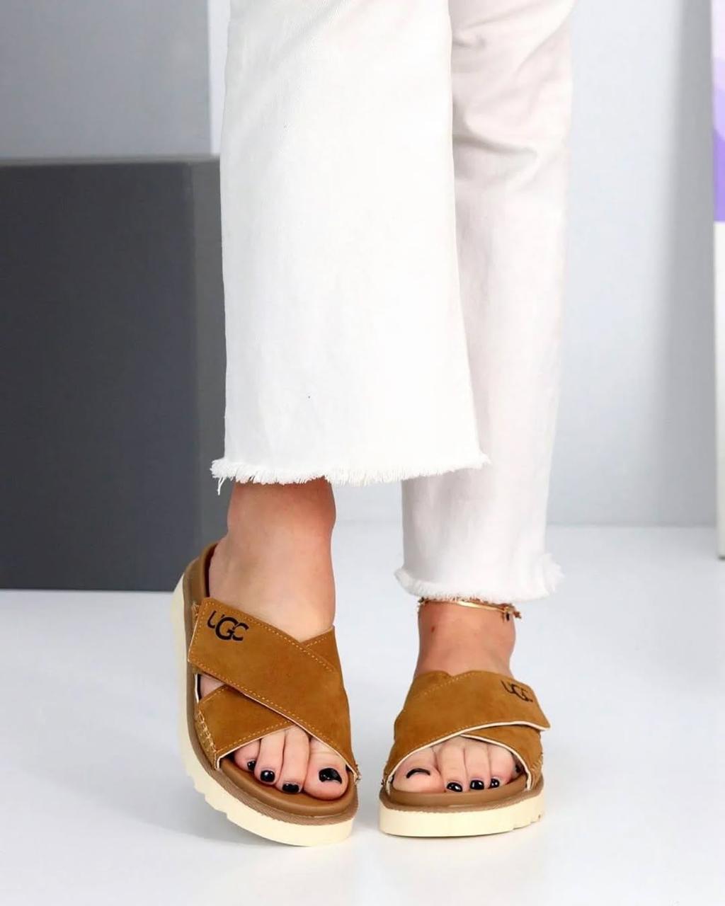Шльопанці UGG  колір кориця новинка сезону, фото 1