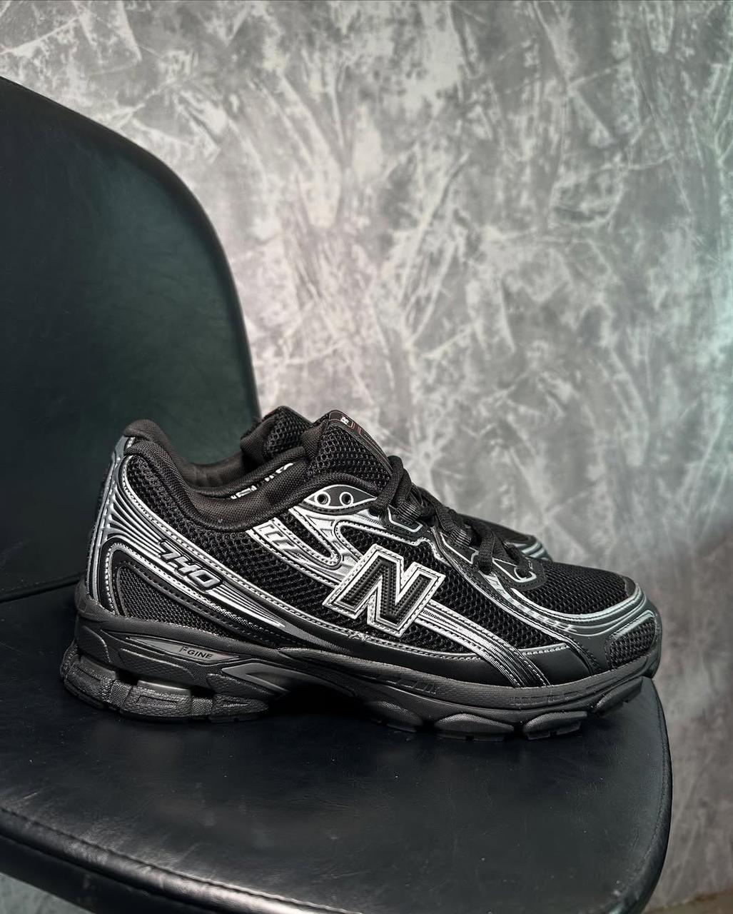 Чоловічі росівки new balance 740 black silver, фото 1