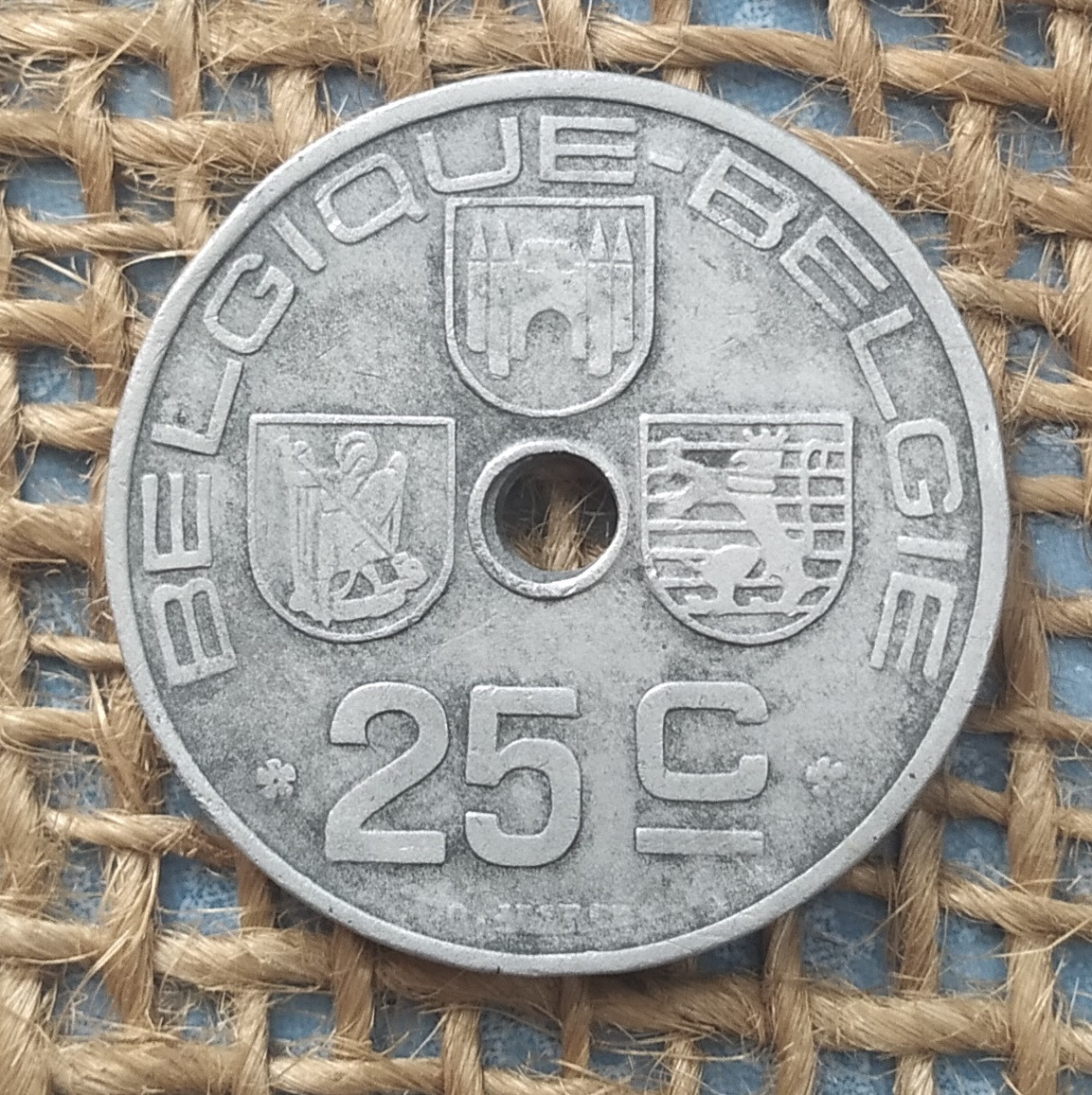 25 сантимiв 1946 року. Бельгiя
