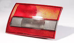 Лiхтар задн. прав. центральний 3110,31105