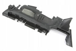 Повітровід радіатора прав. 8U0121284J (вир-во VAG)