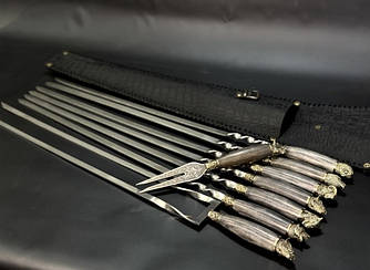 Подарунковий набір для шашлику "Звірі" в закритому сагайдаку з подвійним шампуром і вилкою