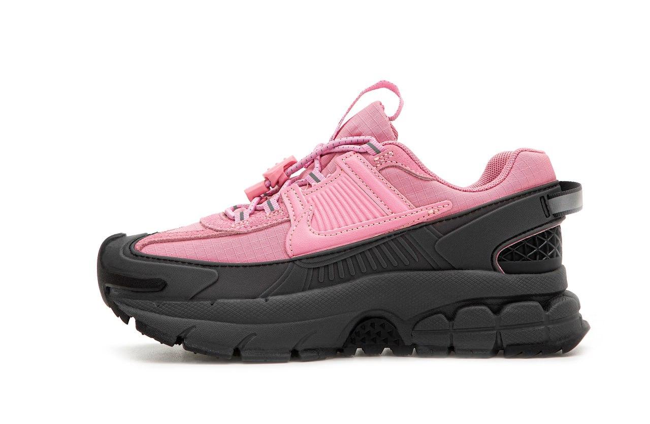 Nike Zoom Vomero Roam Pink WMNS Жіночі кросівки