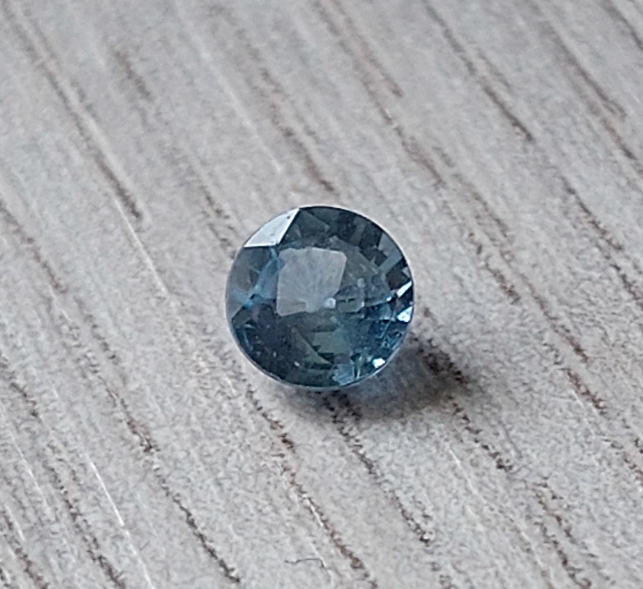 Натуральний сапфір 4.14 mm