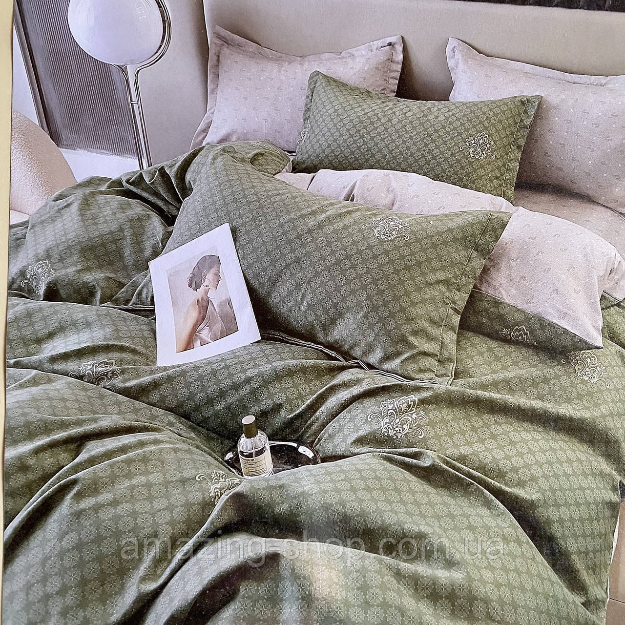 Євро комплект постільної білизни 180*200+20см з простирадлом на гумці Постільна білизна з фланелі євро розмір, фото 1