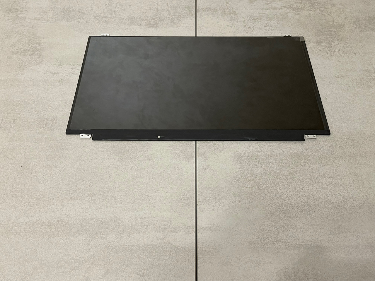 Нова матриця Innolux B156HGE -LB1 rev. C1, 15.6" Full HD, LVDS 40 pin, slim, матова