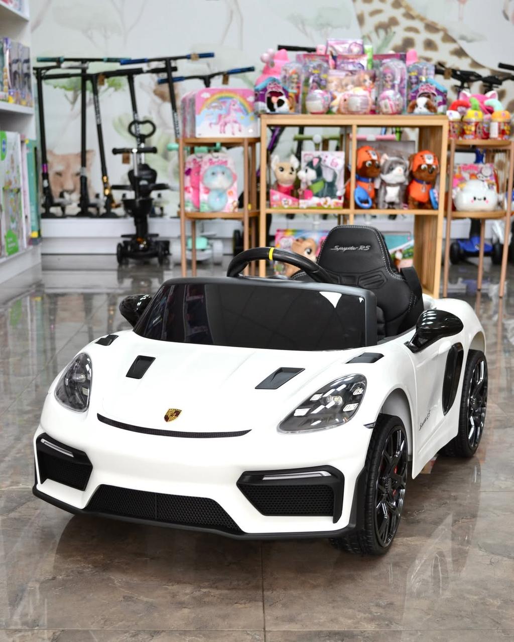 Дитячий електромобіль акумуляторний Porsche Spyder M 6055 з пультом радіокерування для дітей 3-8 років Білий