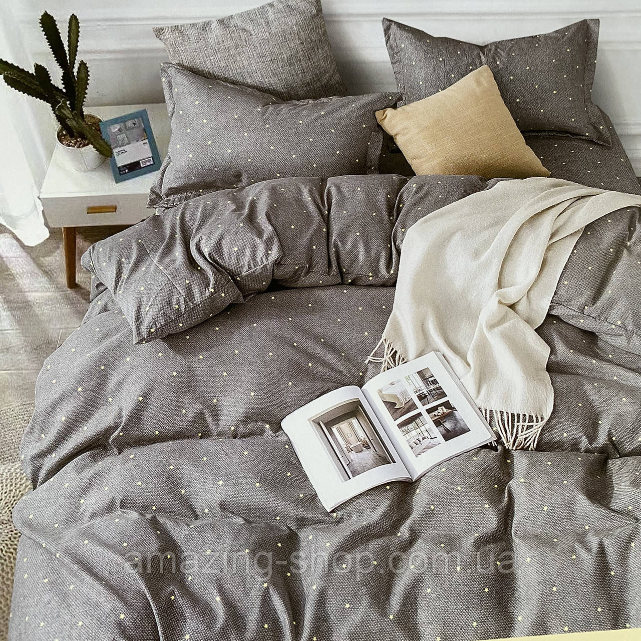 Євро комплект постільної білизни 180*200+20см з простирадлом на гумці Постільна білизна з фланелі євро розмір, фото 1