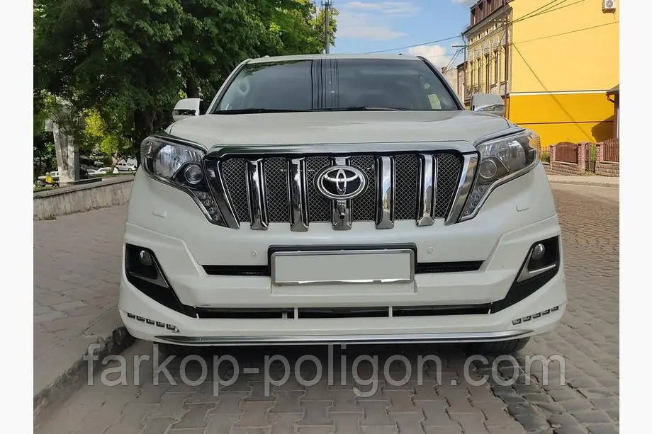 Накладки на передній і задній бампер Luxury (2013-2017) Чорний колір для Toyota Land Cruiser Prado 150