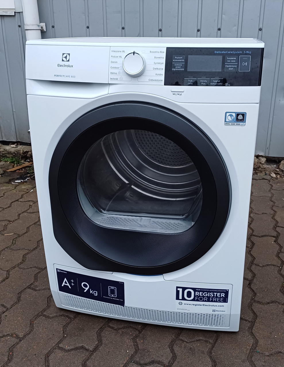 Сушильна машина на 9 кг A++ Electrolux PerfectCare 800 EW8H359SP тепловий насос