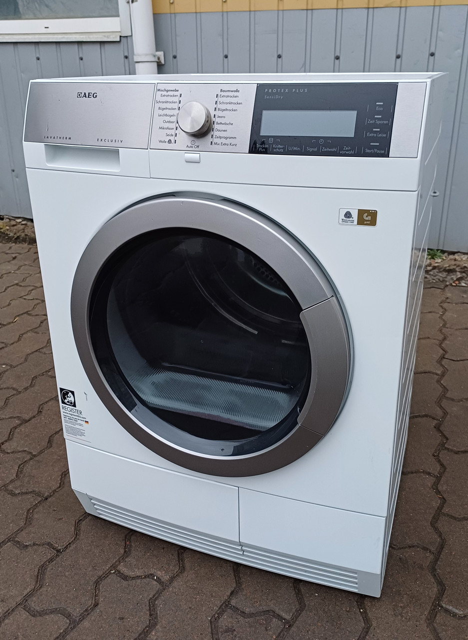Сушильна машина сушарка на 8 кг тепловий насос AEG T97685IH Germany тепловий насос