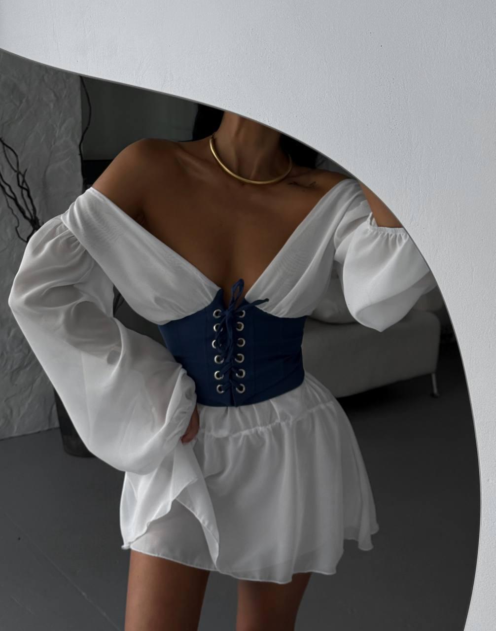 Жіночий літній легкий костюм-двійка: легка блузка з джинсовим корсетом на шнурівці та кльошна спідниця, фото 1