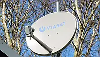 Тримати сигнал 17 років. Як працює єдиний супутниковий провайдер в Україні під час війни
