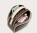 Жіноча класична сумка крос-боді на ремінці розмір  21х15х8,5 см цвета, фото 4