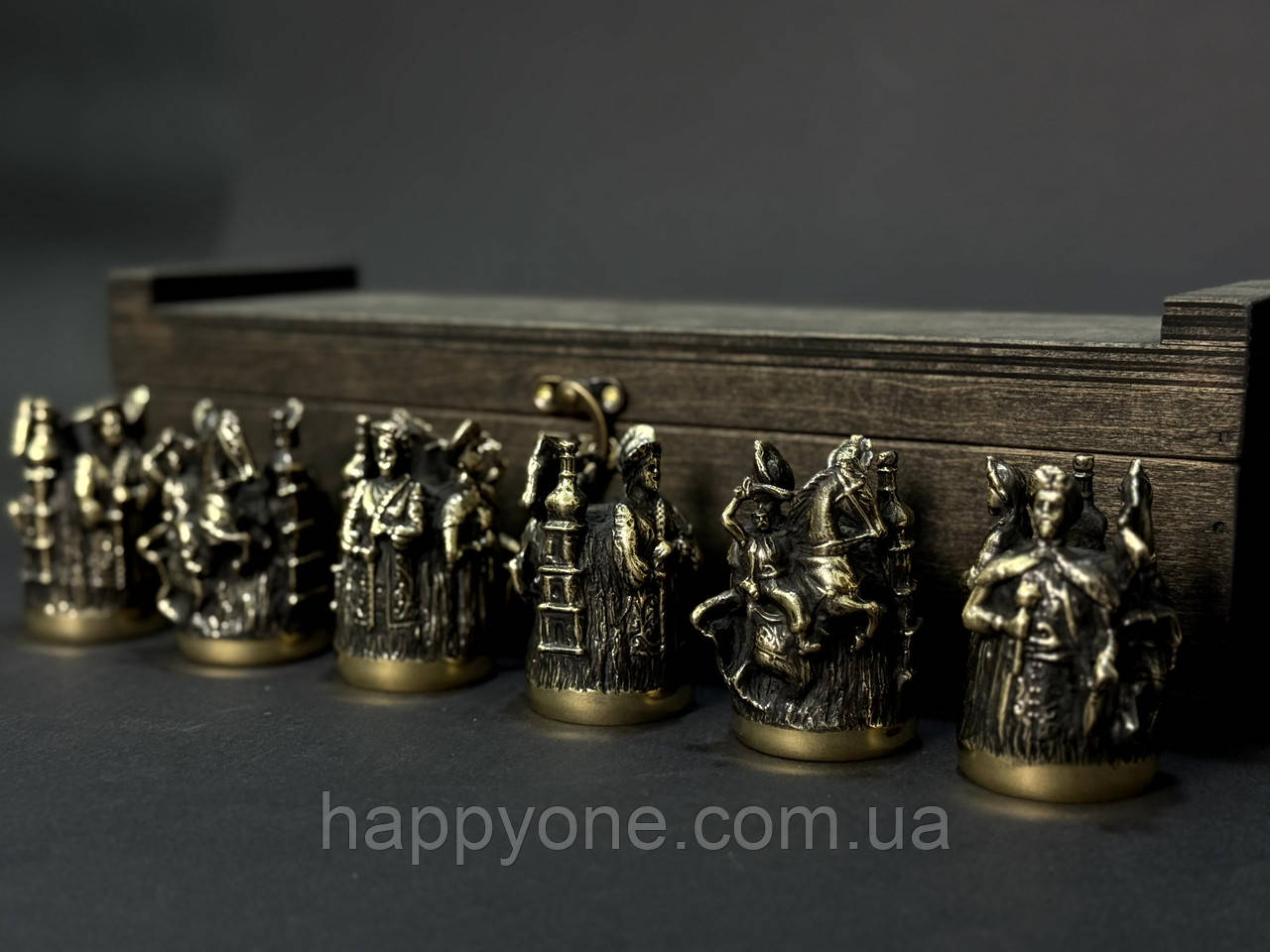 Набір 6-ти бронзових стопок "Київська Русь" в коробці з фанери, фото 1