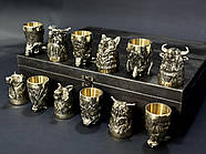 Набір 12-ти бронзових стопок "Мисливські" в дерев'яній коробці, фото 2