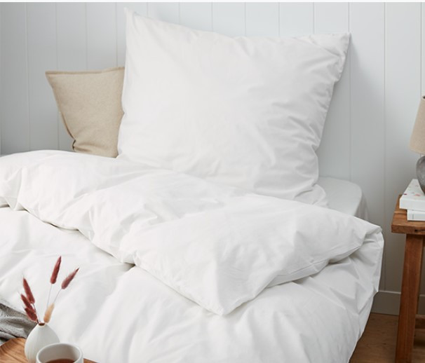 Якісна зручна бавовняна наволочка на змійці з перкалю від tcm tchibo (Чібо), Німеччина, фото 1