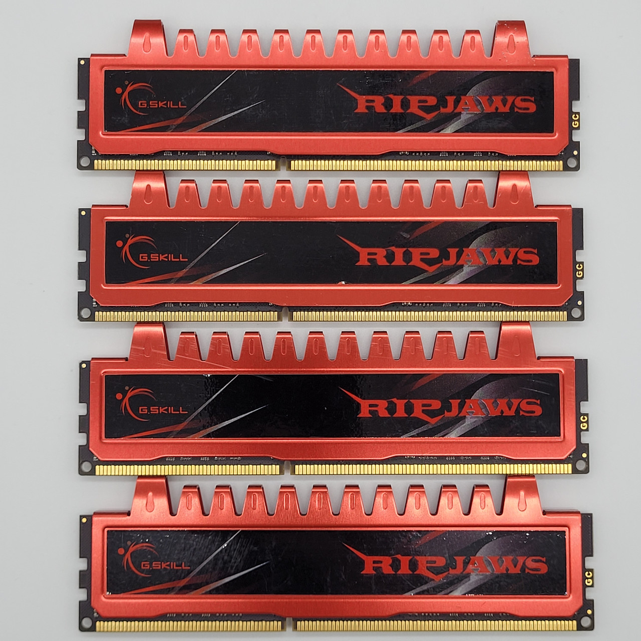 Комплект оперативної пам'яті G.Skill RipjawsX DDR3 16Gb (4x4Gb) 1600MHz PC3-12800U CL9 (F3-12800CL9Q-16GBRL) Б/В
