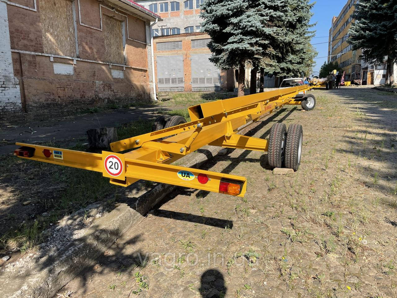 Візок універсальний ЛАН-4А для перевезення жниварок до комбайнів 12,5 м