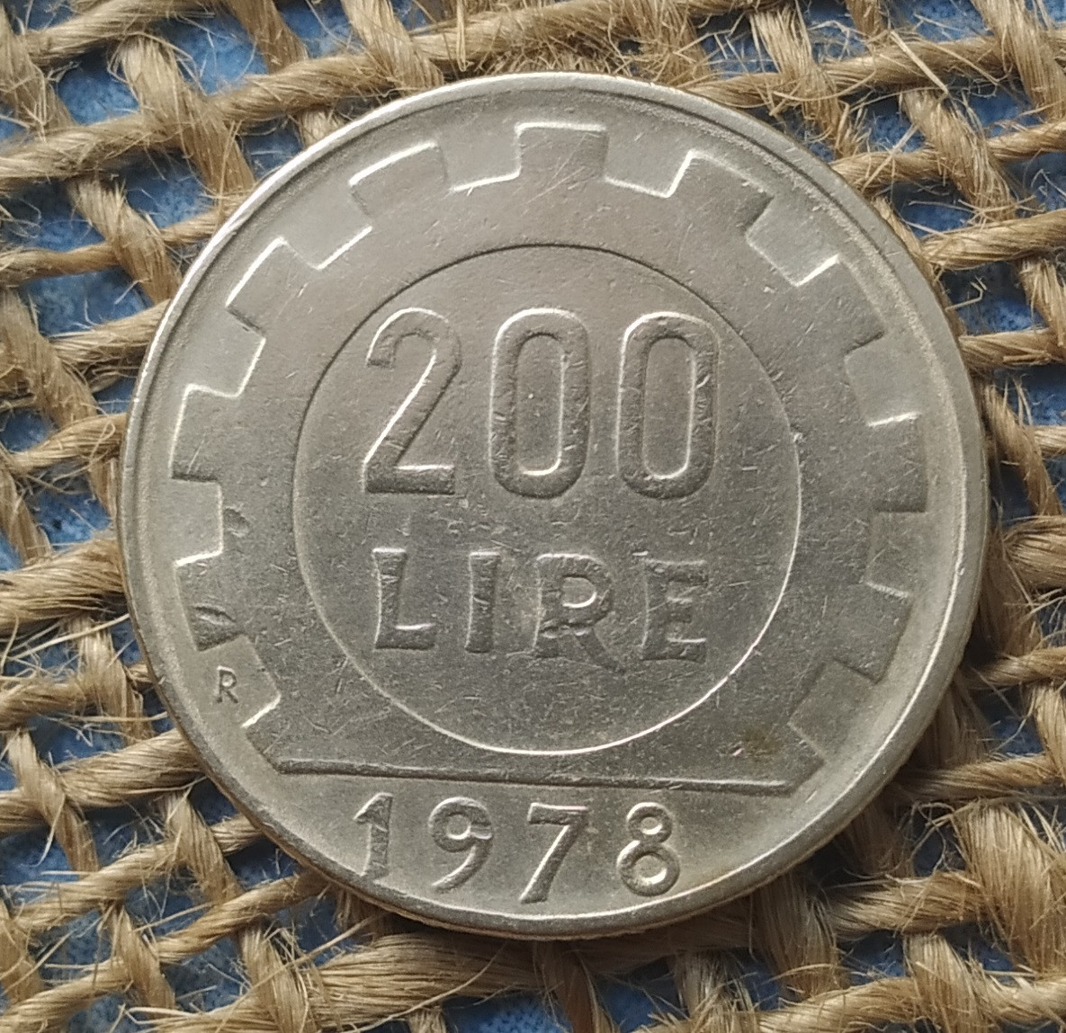 200 лiр 1978 року. Iталiя