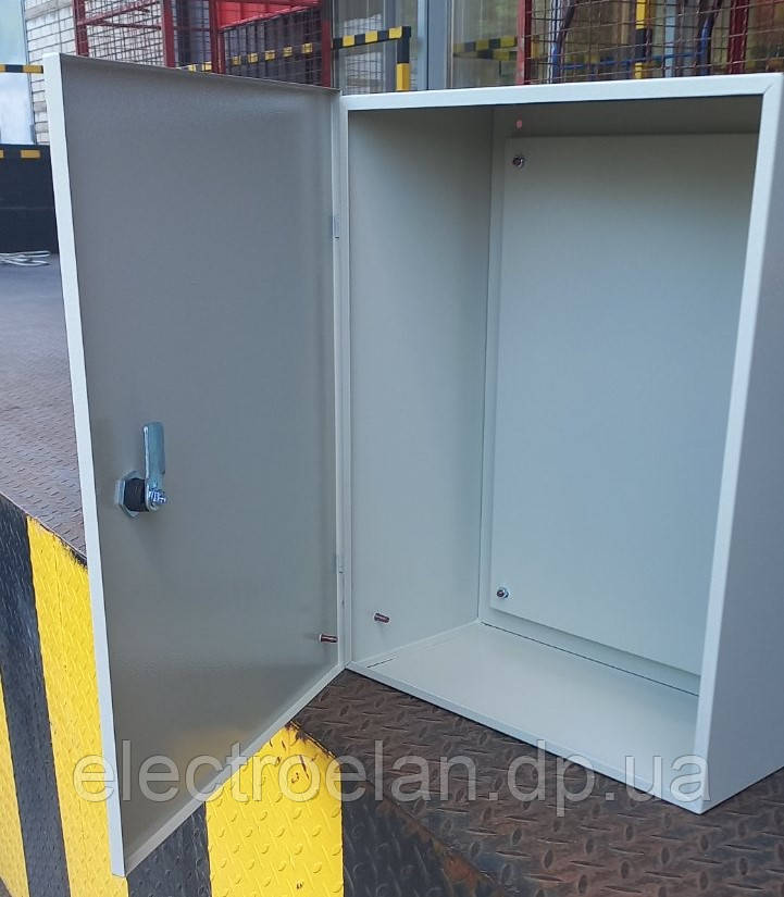Монтажний корпус металевий IP42 (800*600*200мм) КМУ-682
