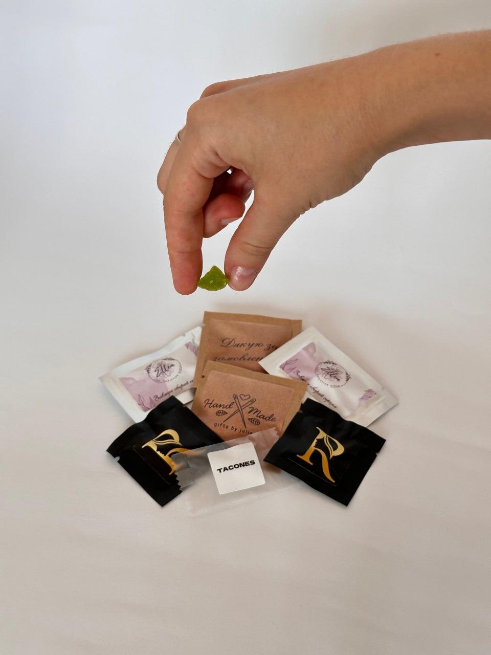 Брендовані цукати в подарунковій упаковці | Натуральні кубики фруктів та ягід | Солодкі подарунки з логотипом, фото 1