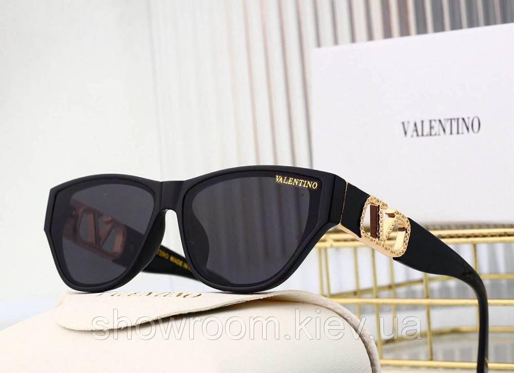 Жіночі сонцезахисні окуляри Valentino (22051) black, фото 1