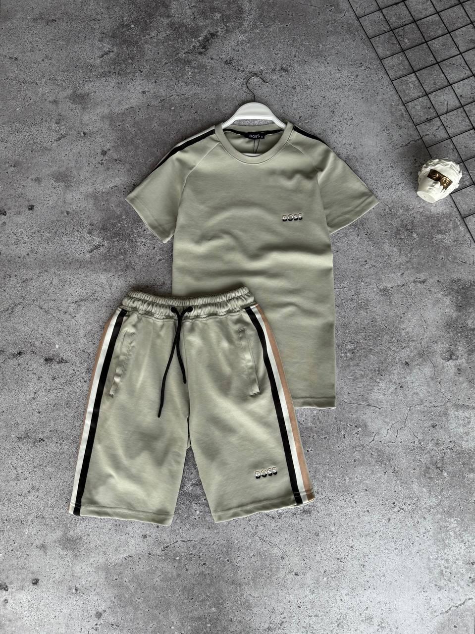 Костюм чоловічий літній сірий футболка та шорти фірмовий Hugo Boss, фото 1