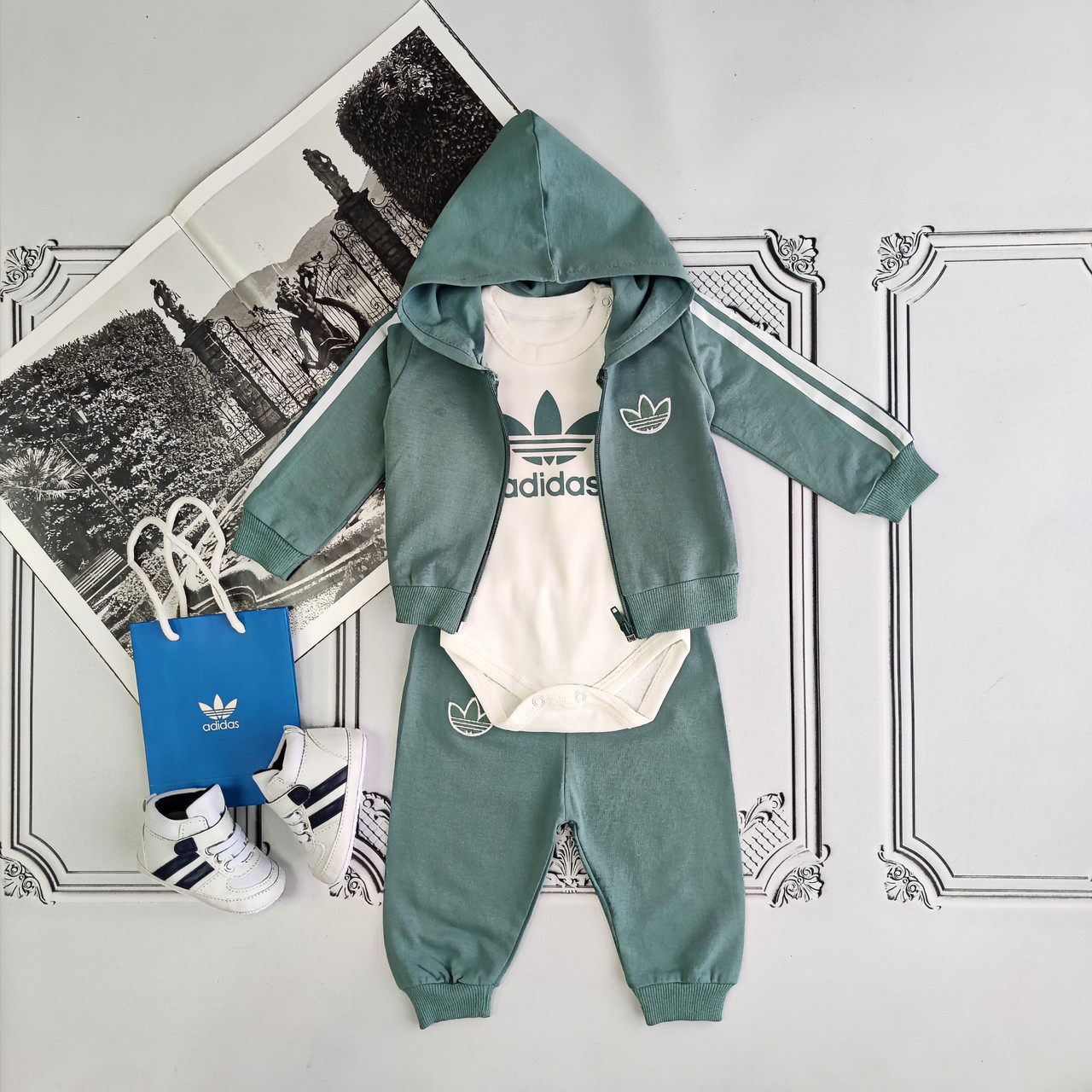 Костюм Adidas для новонародженого хлопчика, комплект з бодіком