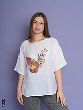 Жіноча футболка матеріал бавовна розмір 50-56 колір показаний на зображенні в пакованні від 8 шт.