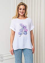 Жіноча футболка матеріал бавовна розмір 50-56 колір показаний на зображенні в пакованні від 8 шт.