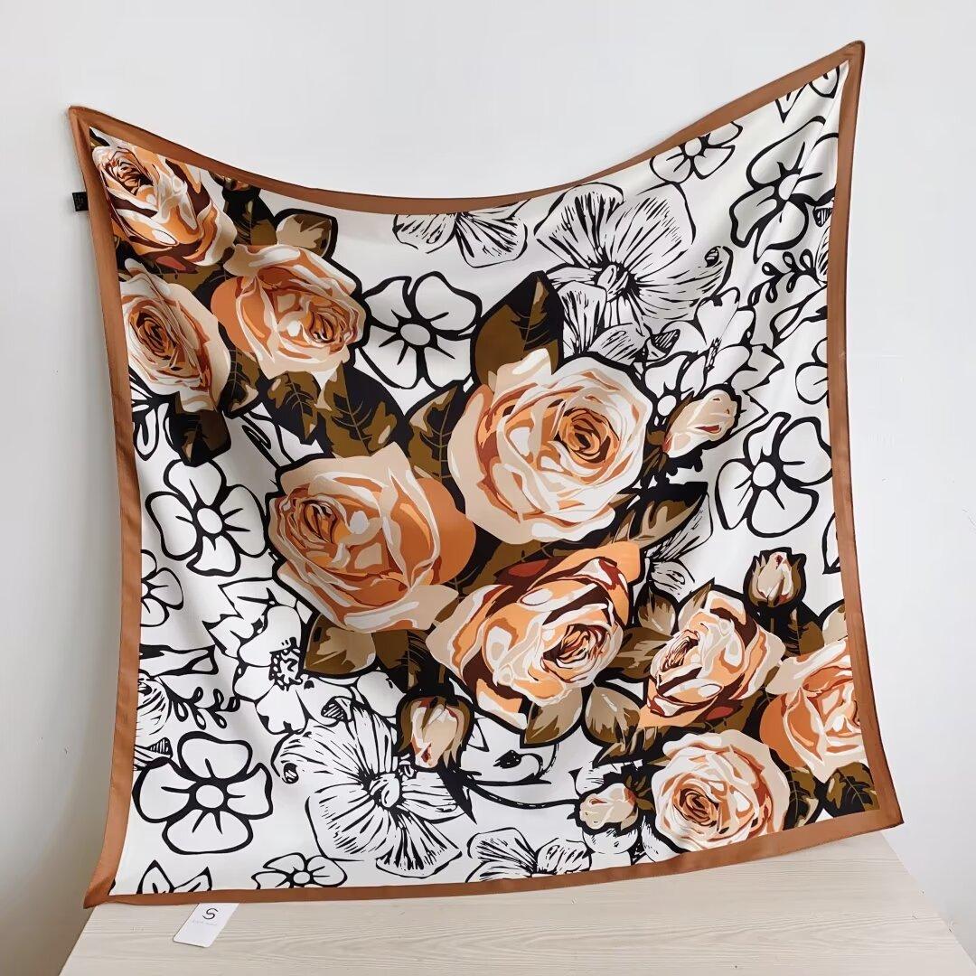 Хустка модна жіноча шовкова Северина молочна/беж, фото 1