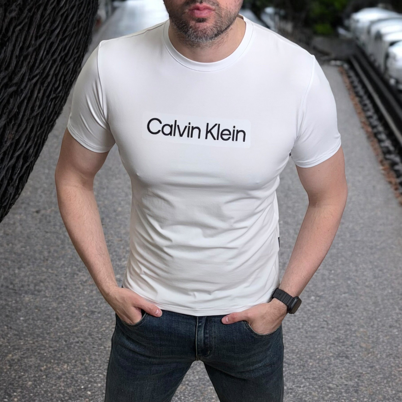 Футболка чоловіча Calvin Klein модна брендова чоловіча футболка для чоловіків біла