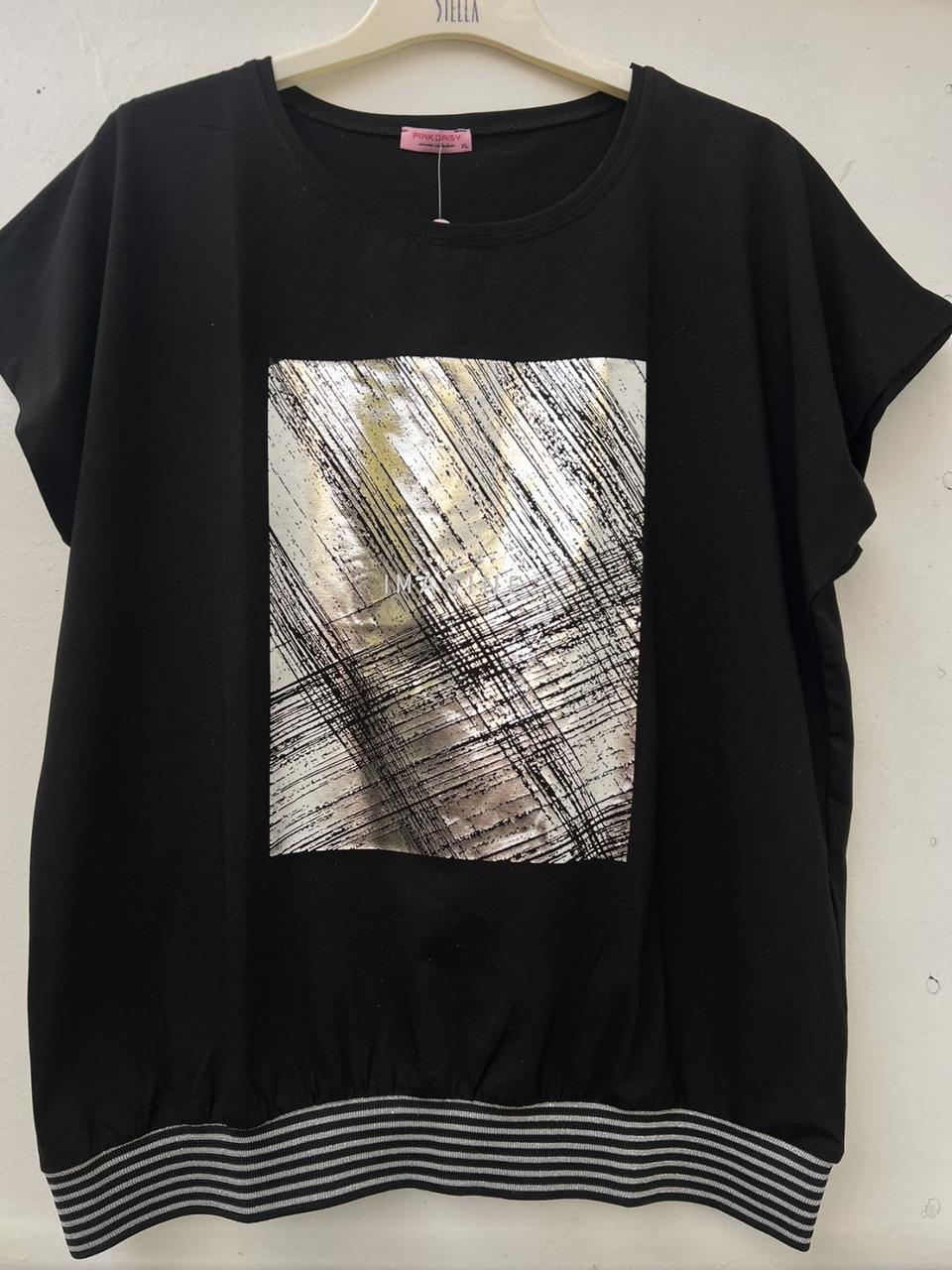 Жіноча футболка чорного кольору батал з резинкою по низу розміри M (50-52), L (52-54)