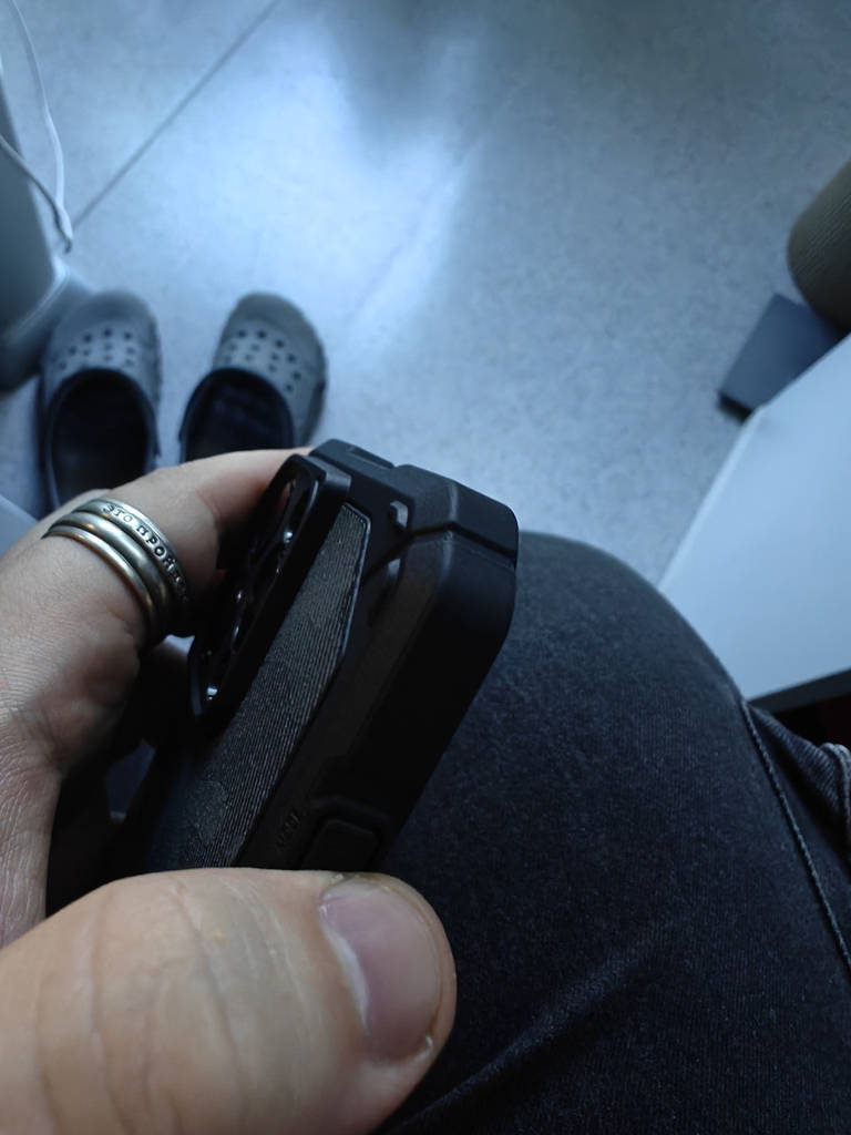 Чохол Ringke Rugged Gear Magnetic до iPhone 16 Pro Max Camo Black (RGM950E245) - фото покупців 5