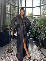 Довгий жіночий халат, атласний халат з пір'ям та об'ємними рукавами, шовковий халат на запах Казкова